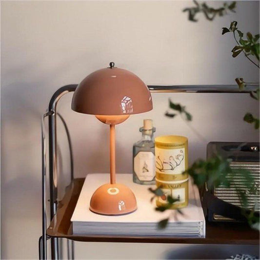 Elegant Svampbordslampa Flowerpot – Stilren Belysning för Hemmet