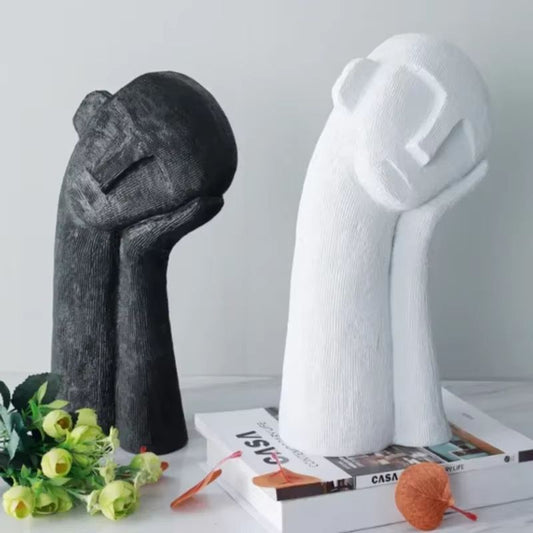 Abstrakt Skulptur i Europeisk Resin – Modern Inredningsdetalj