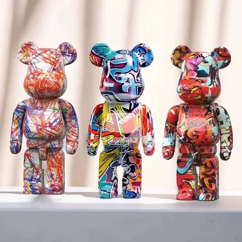 Dekorativ Björnfigur i Graffiti-stil – Modern Skulptur för Hemmet