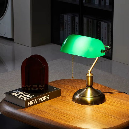 Modern skrivbordslampa i bankstil