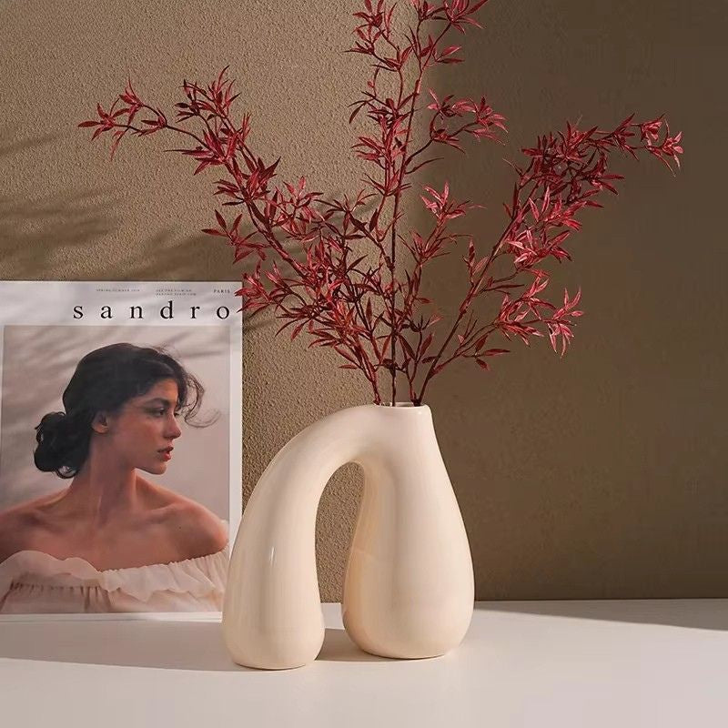 Kreativ N-formad Keramisk Vas – Elegant Dekoration för Hem och Kontor