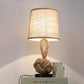 Bordslampa i Amerikansk Stil med Repdetaljer – Vintageinspirerad Charm