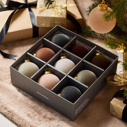 Lyxiga Julkulor i Plysch – 8 cm (Set om 9 st)