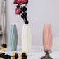 Modern Blomvas i Plast – Nordisk Design