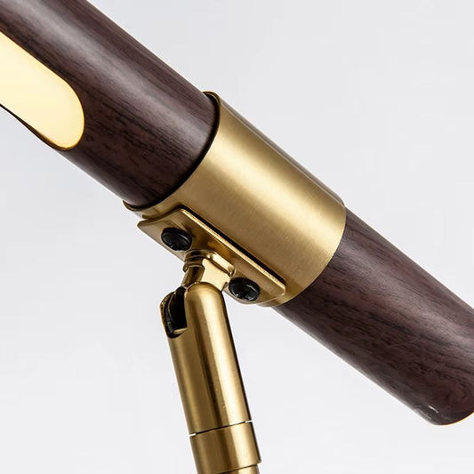 Stilren LED-bordslampa med vikbar design – perfekt för nattduksbord och skrivbord