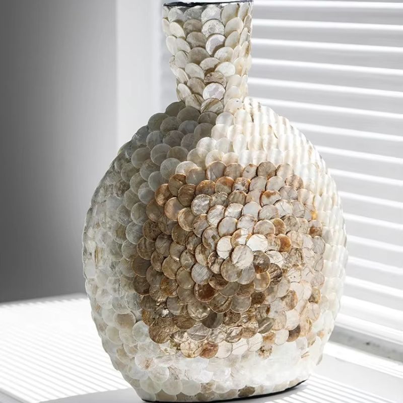 Modern Fransk Ljuslyx Vas – Gyllene Snäcka