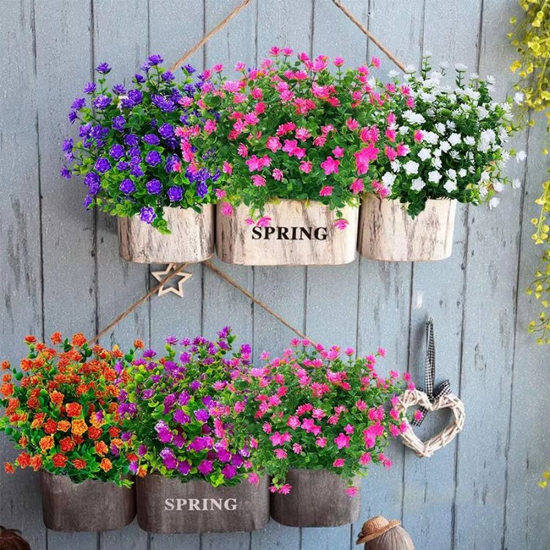 Konstgjord Plastblomma i Röd Färg – Naturtrogen Detalj